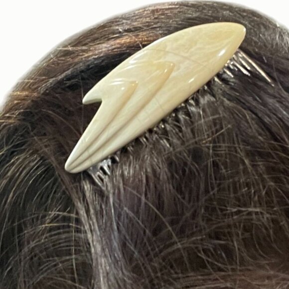 Lot of 12 Vintage Hair Combs 70s 80s Bold Plastic Japanese Rainbow Beaded Tulip - Picture 5 of 10